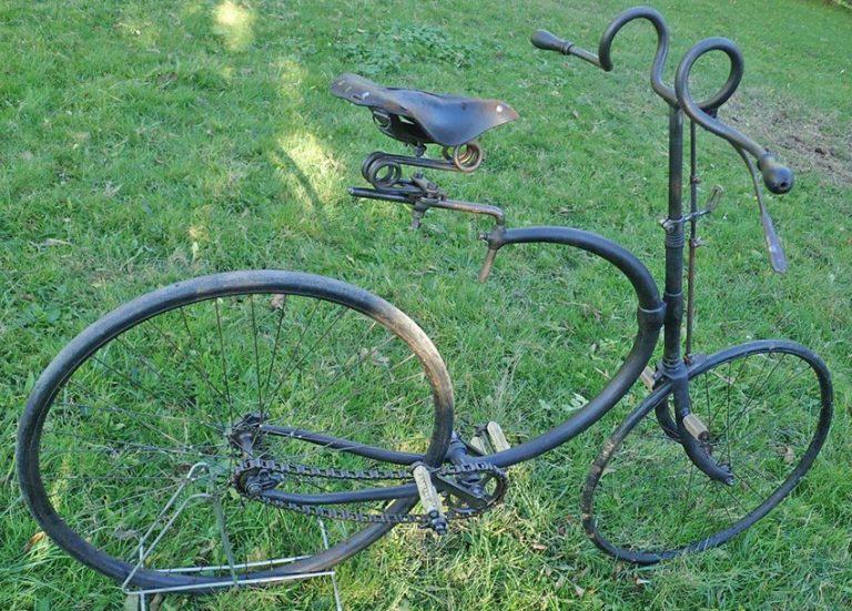 Revue Ancienne La Bicyclette N°33 - 1892 - Cyclisme - Édition Originale - Photos Incluses